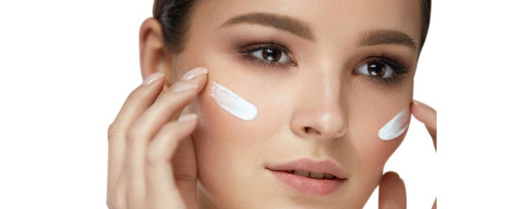 Pourquoi utiliser gommage et masque dans nos rituels beauté ?